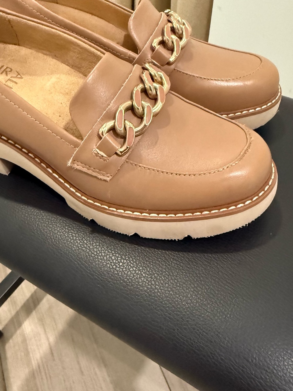 Naturalizer Nude Tan Leather Chain Loafers